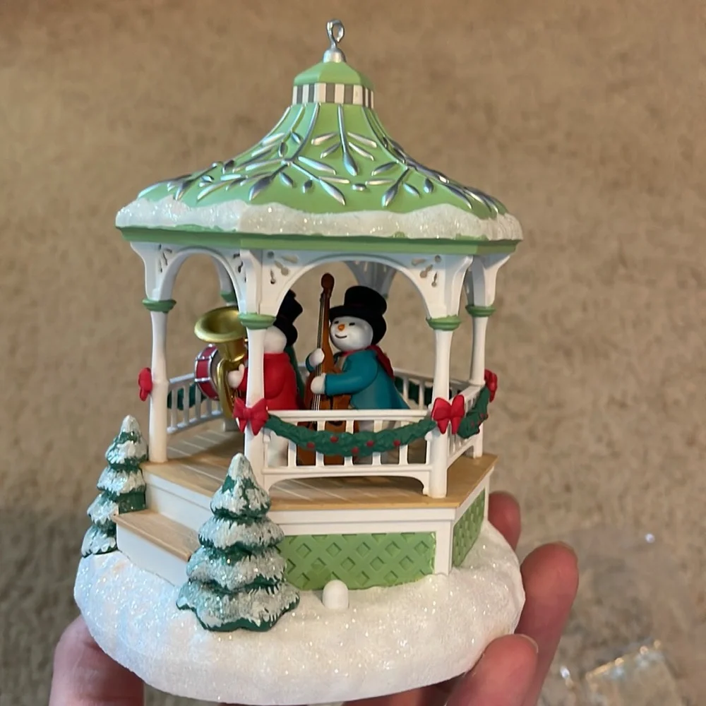 Hallmark Keepsake Ornament Club Ornament - Picture 8 of 13